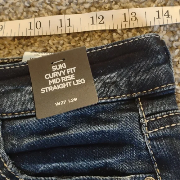 Silver Jeans Co. Suki Curvy Fit Mid Rise Jeans - Picture 11 of 14